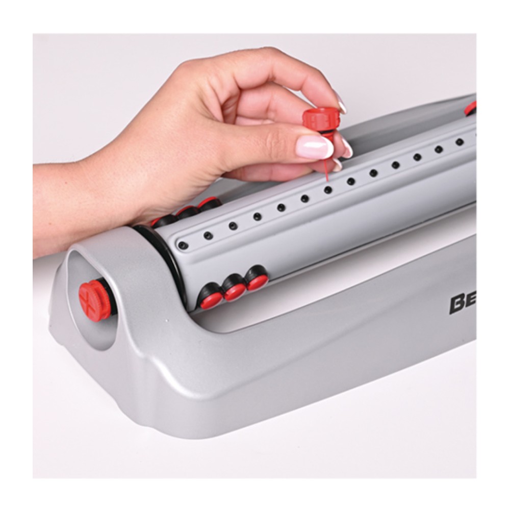 Metal Oscillating Sprinkler with 18 Spray Nozzles Benman