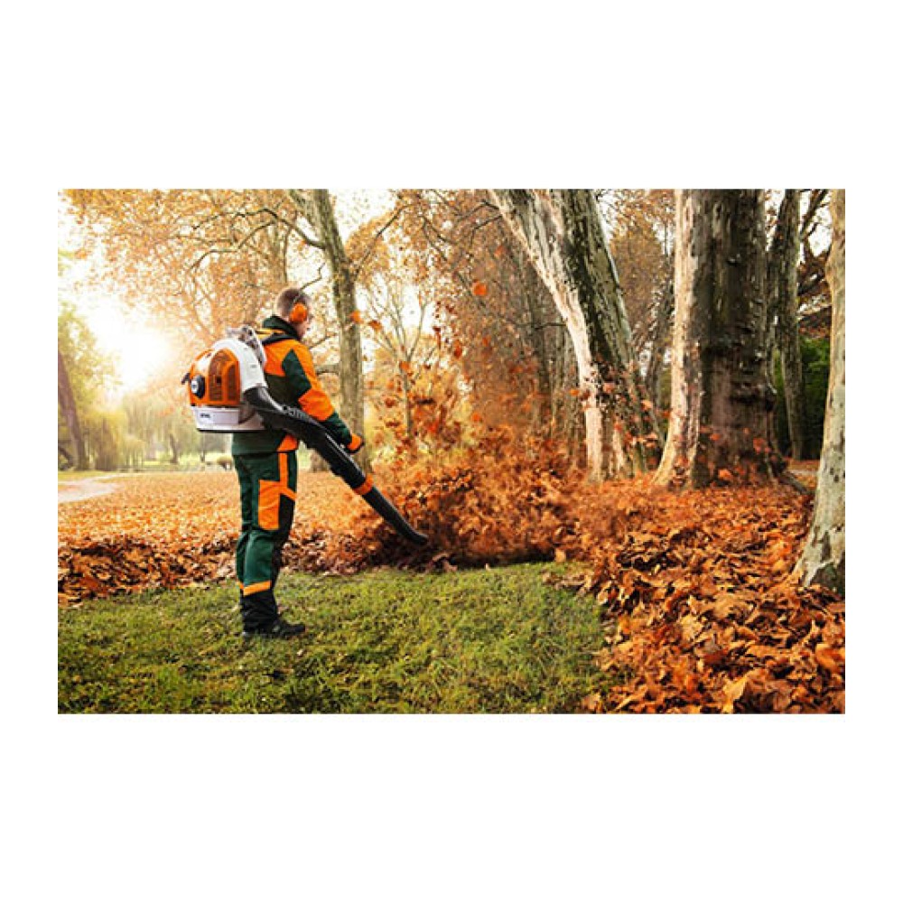 Backpack Petrol Blower BR 700 STIHL